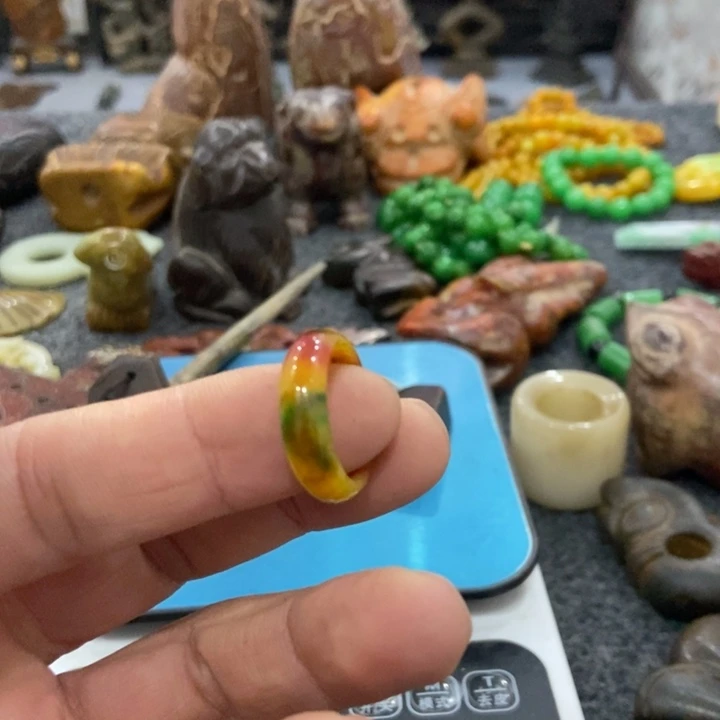 白玉菩提吊坠摆件