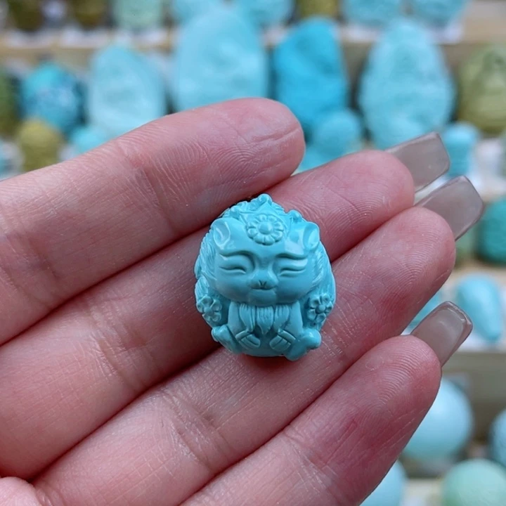 绿松石未镶嵌珠宝奇石