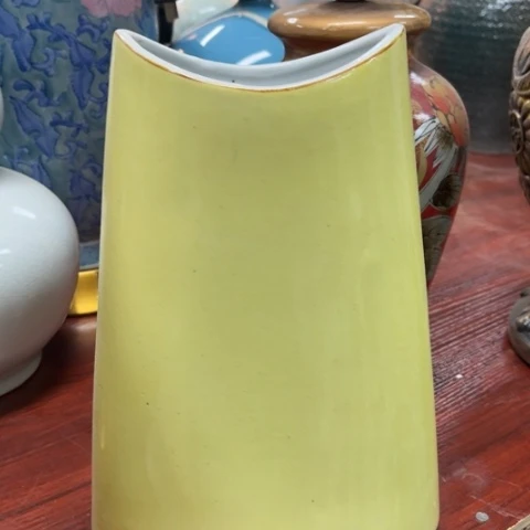 瓶瑕疵。。。。。。。。。。。。。。。。。。