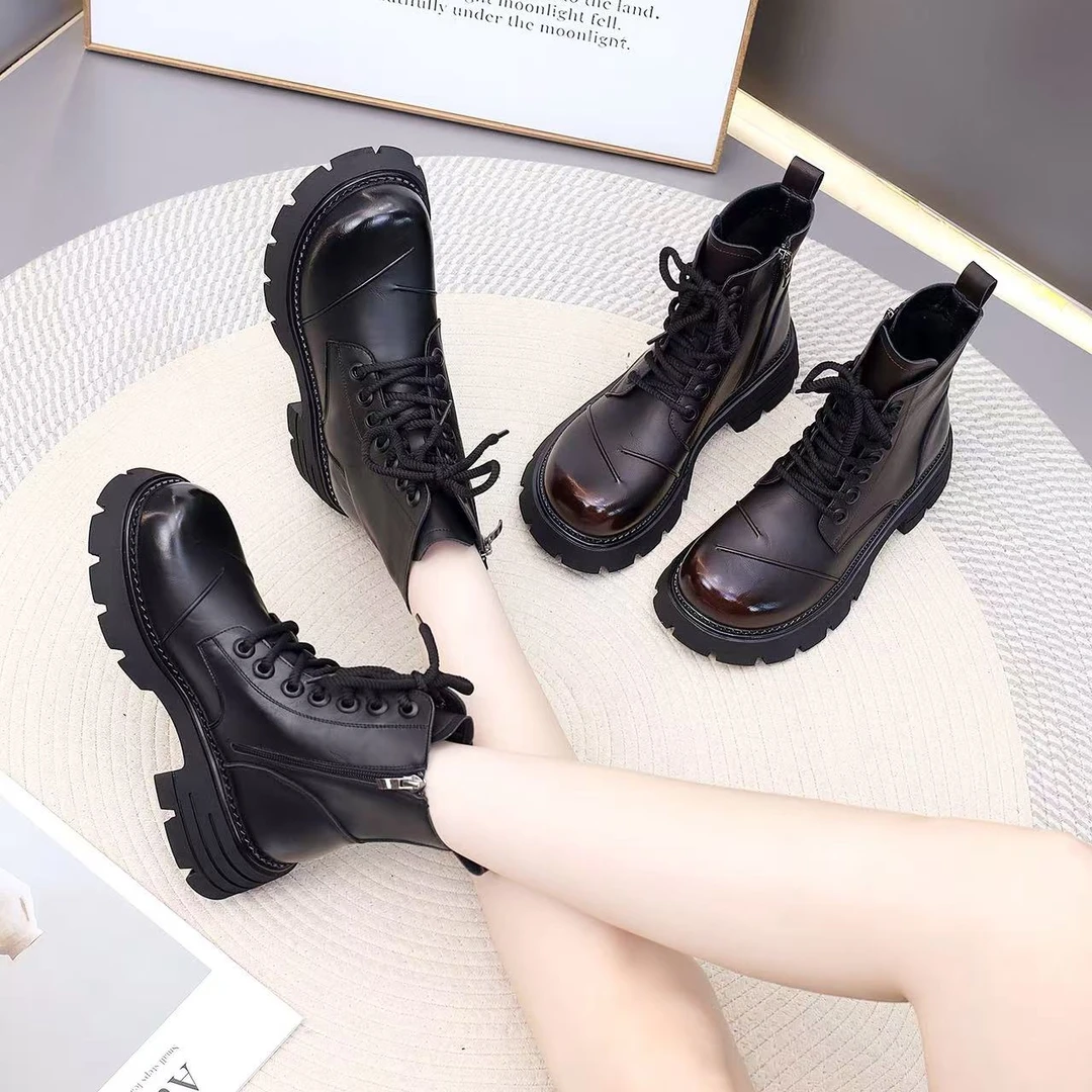 厚底增高英伦马丁靴女2025秋冬新款短靴女显脚小舒适机车靴34码