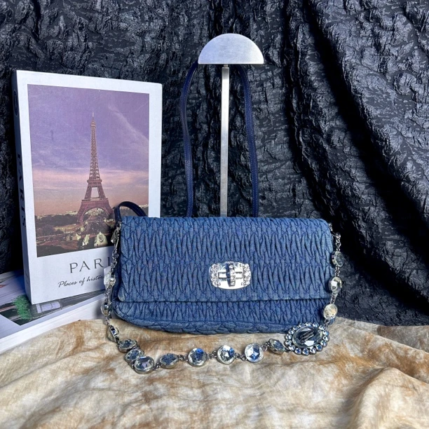 95新 MIU MIU/缪缪 缪缪牛仔钻扣宝石链条单肩包