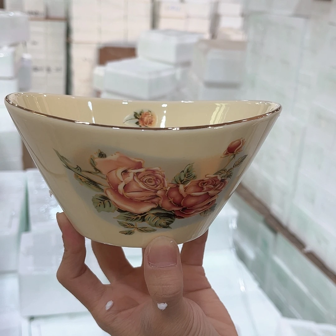 高端陶瓷……………………………………19
