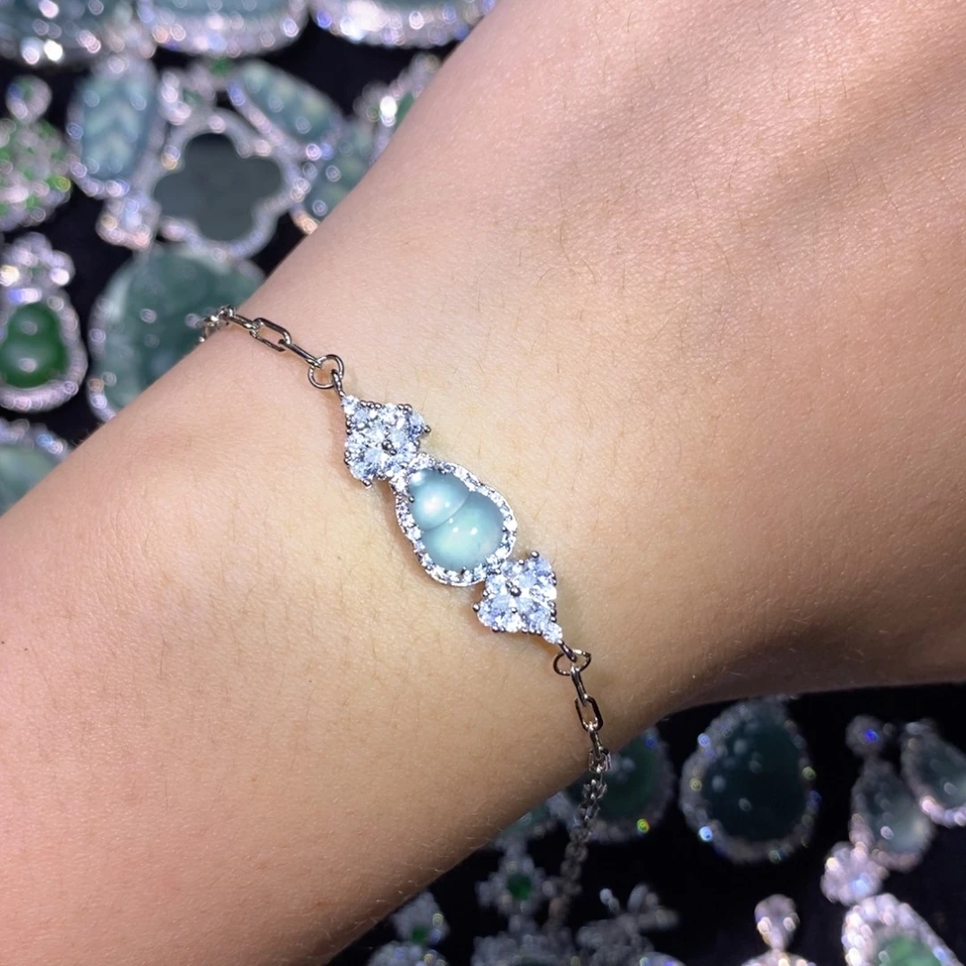 翡翠未镶嵌颈饰天然