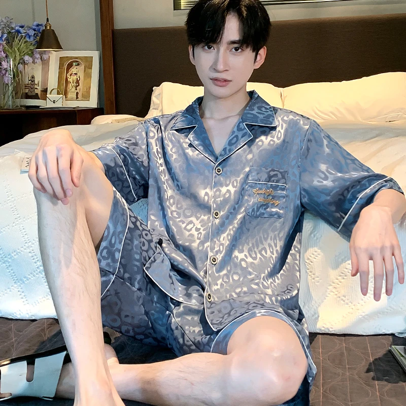 凉感冰丝男夏季短袖短裤缎面可外穿青年家居服套装夏天薄款睡衣