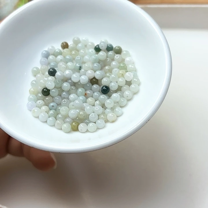 翡翠未镶嵌颈饰散珠150+10颗卡4.3
