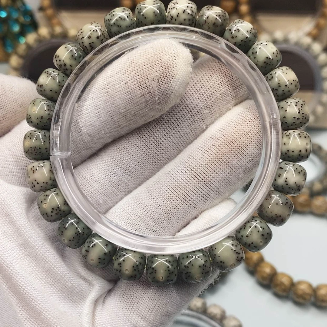 【闪购商品】星月菩提手串M****.9×8一物一图原生态糯冰横纹一线