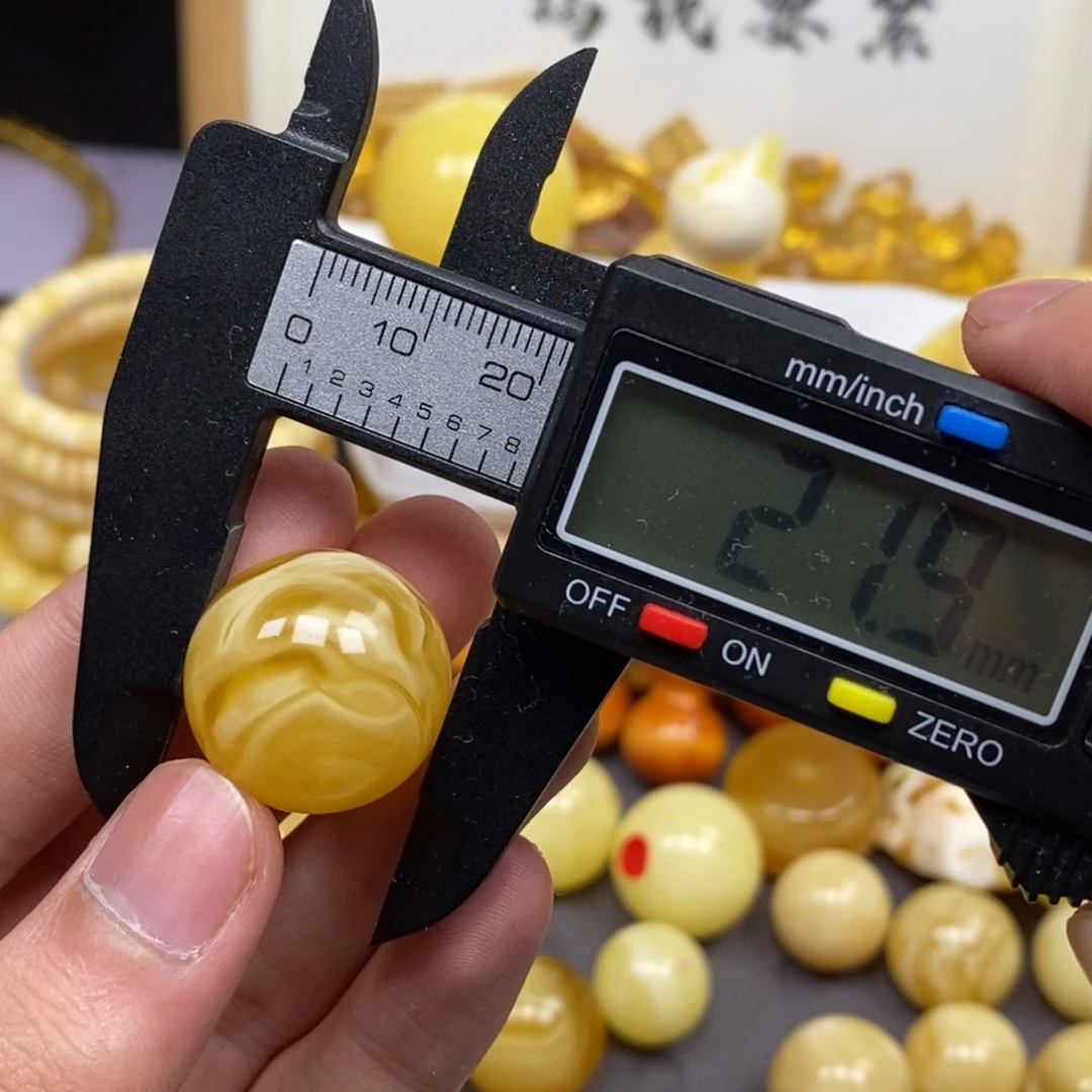 琥珀未镶嵌裸石蜜蜡