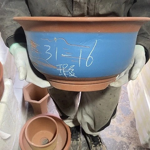 紫砂，中国宜兴紫砂花盆，