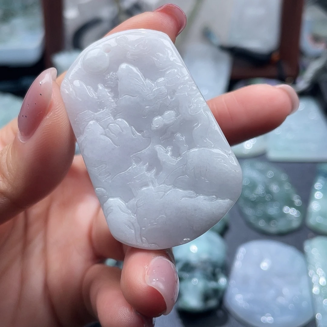 翡翠未镶嵌颈饰翡翠