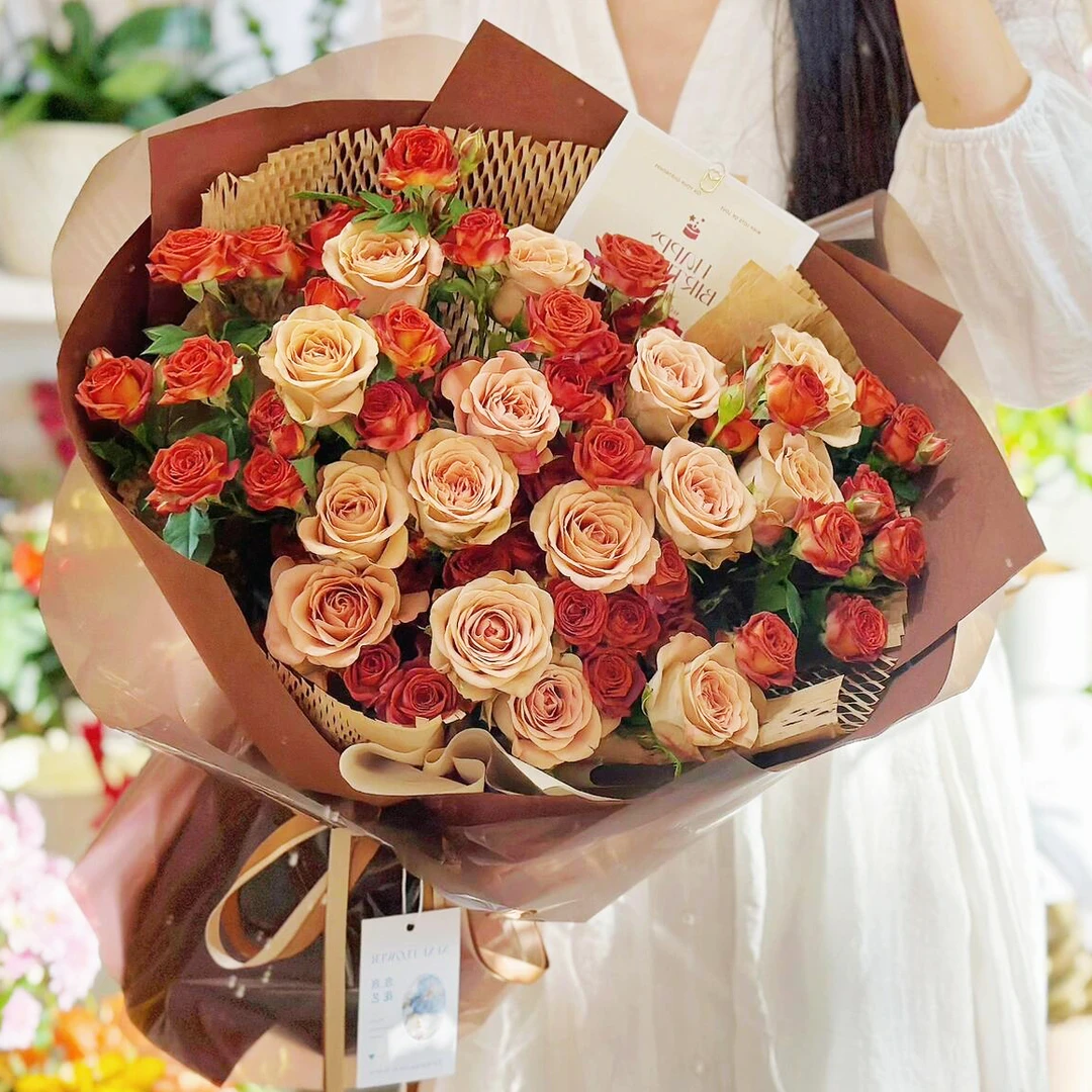 【偏是你】19朵卡布奇诺玫瑰鲜花生日礼物全国花店速递同城配送女友