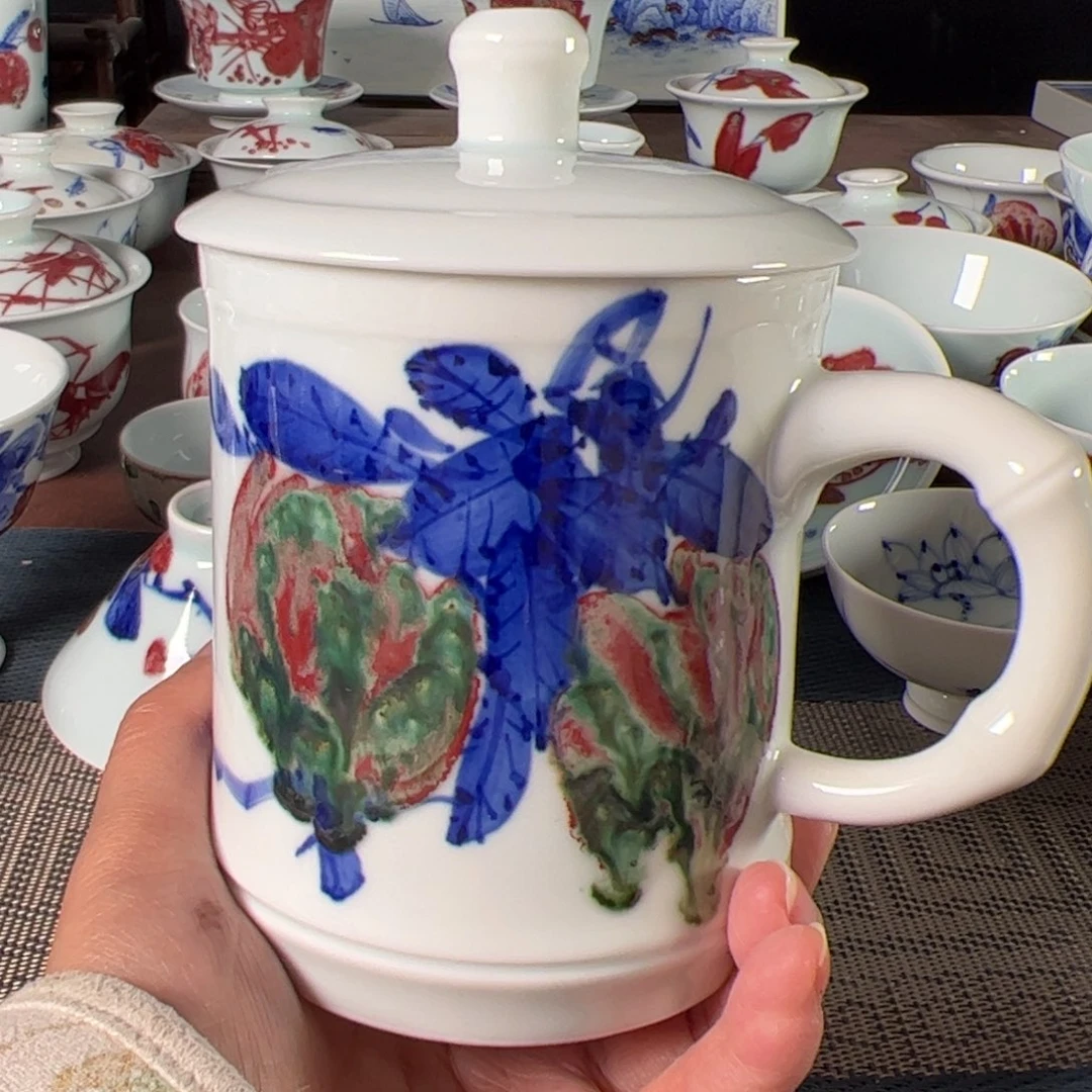 杯原矿青花釉里红瓷器