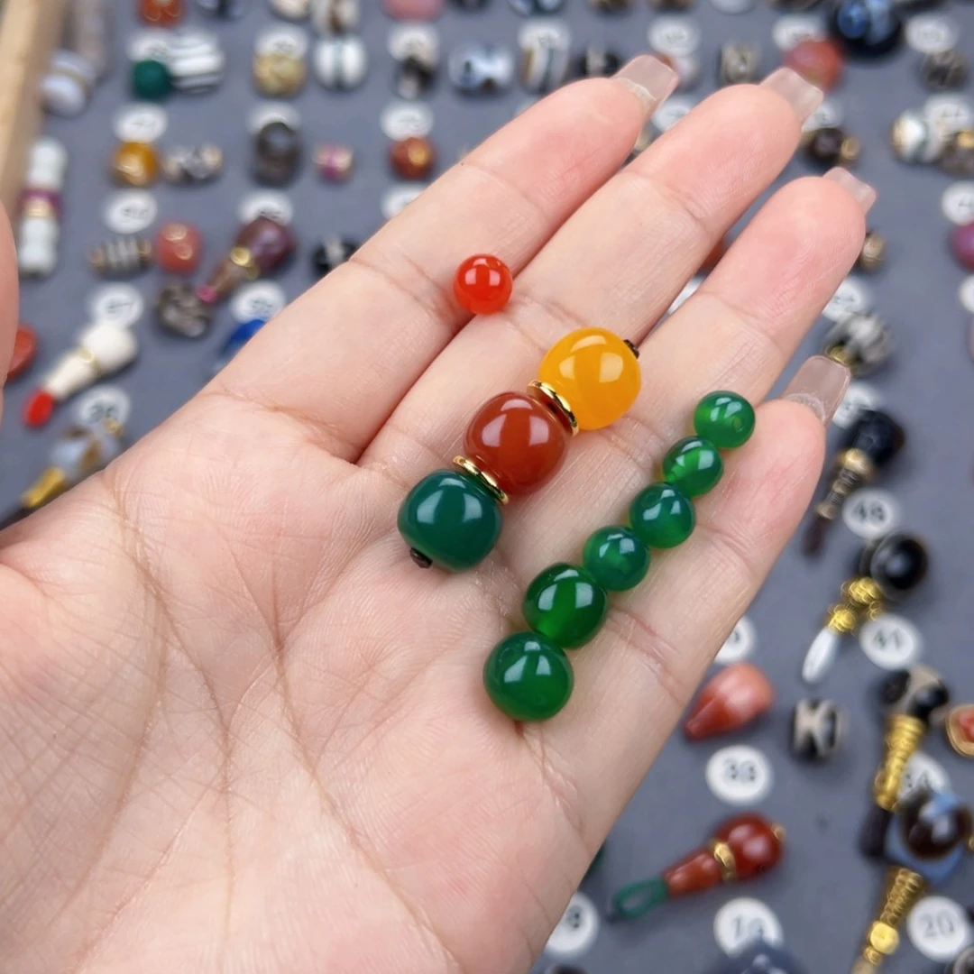 未镶嵌饰品玛瑙/玉髓小*