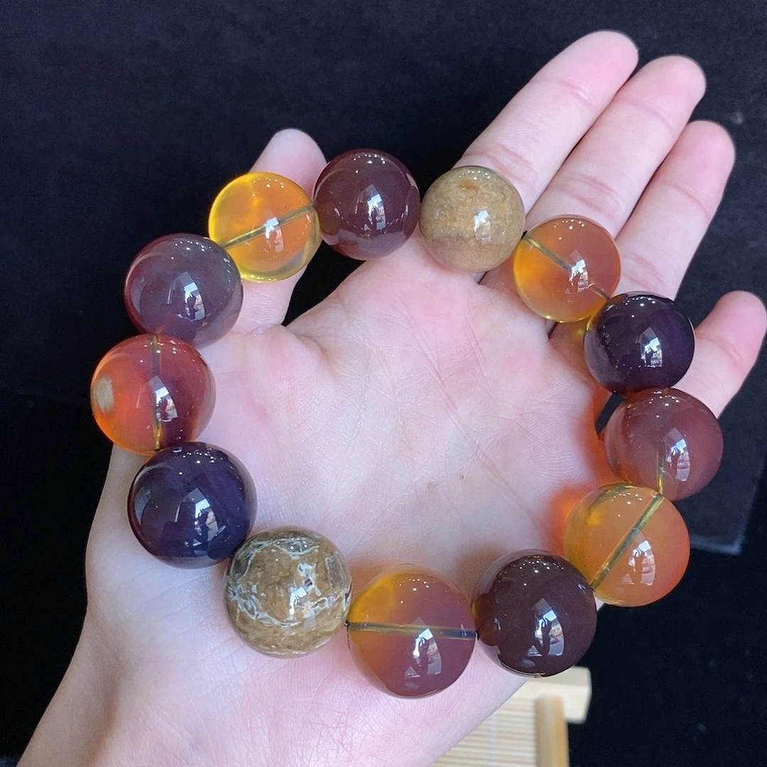 琥珀颈饰未镶嵌44.8克18+mm