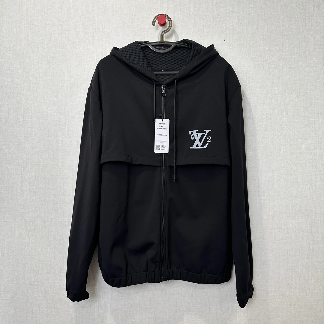 99新 LouisVuitton/路易威登 反光logo拉链外套/尺码XL 11670