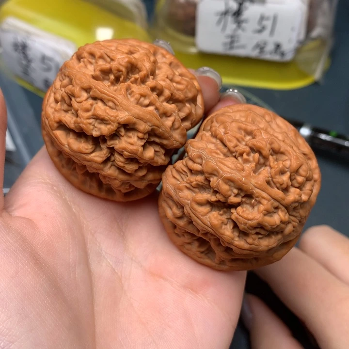 文玩核桃把件47-33673-0