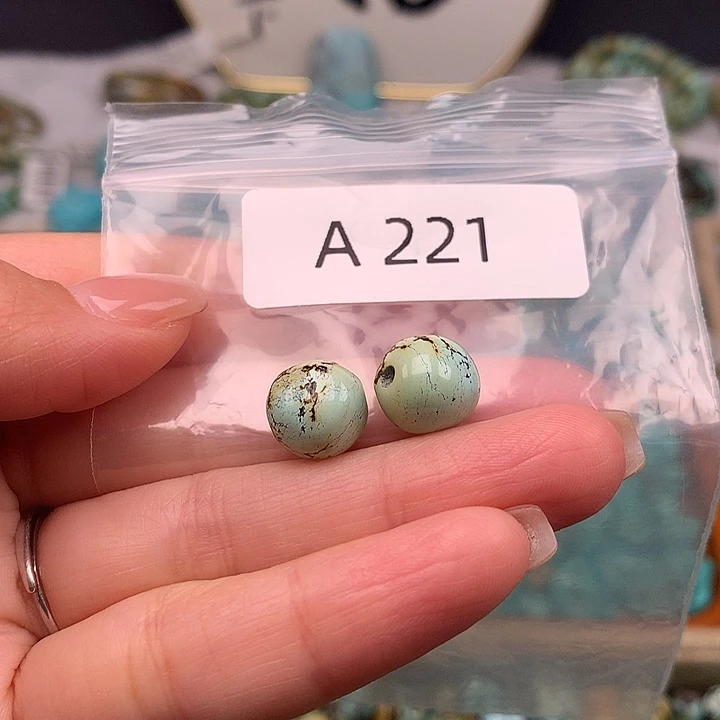 绿松石未镶嵌扣子