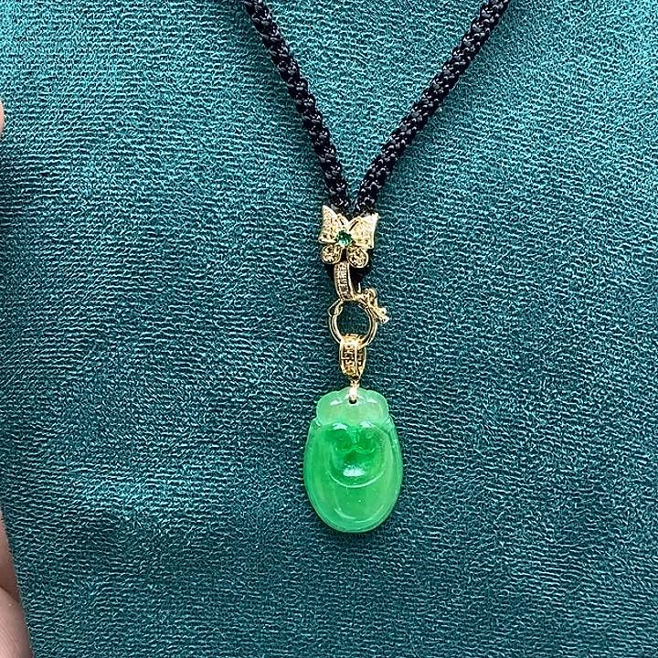 翡翠未镶嵌戒指88