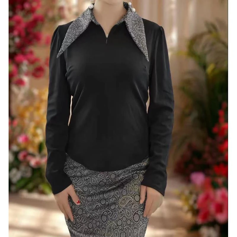 2025年最新款名族风时尚两件套图片