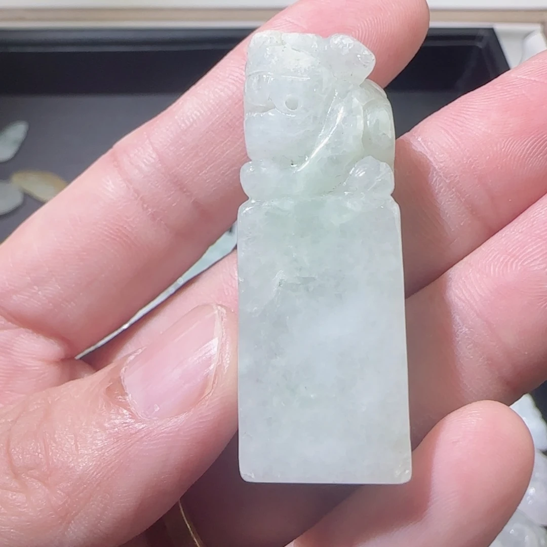 翡翠未镶嵌颈饰纯天然缅甸a货翡翠