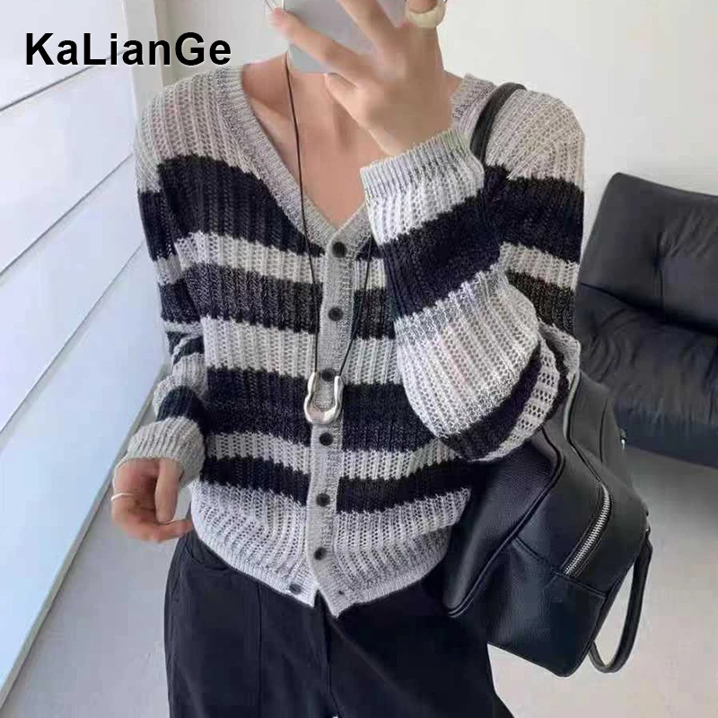 卡莲格/慵懒风镂空条纹针织开衫女秋季新款宽松显瘦毛衣外套上衣