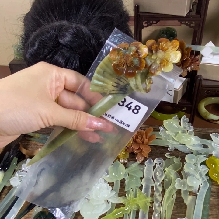 蛇纹石玉未镶嵌发饰