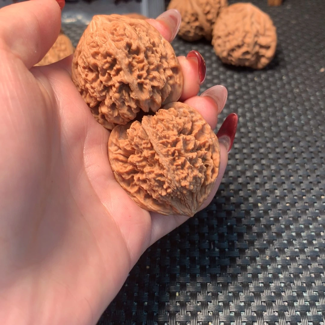 【闪购商品】文玩核桃吊坠满天星