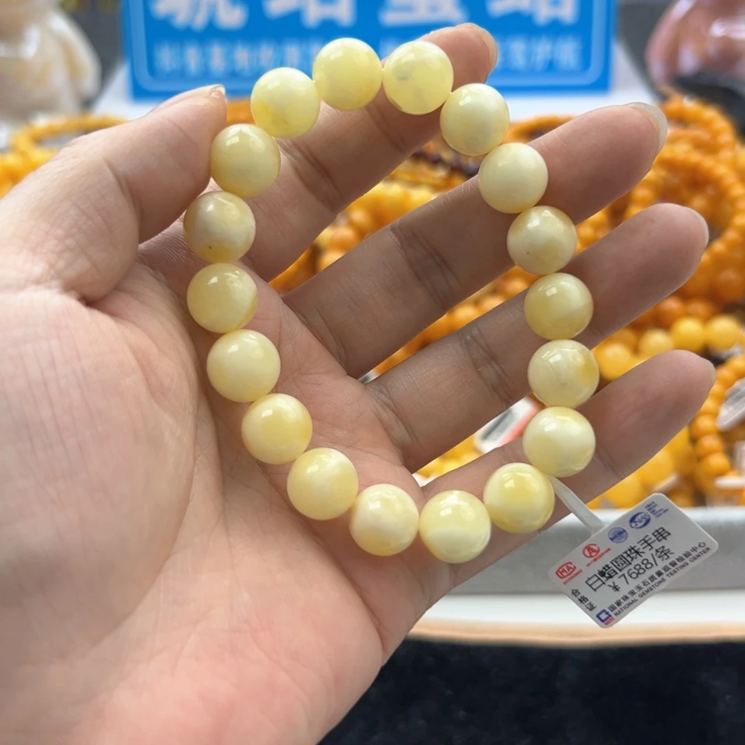 琥珀珠宝奇石未镶嵌