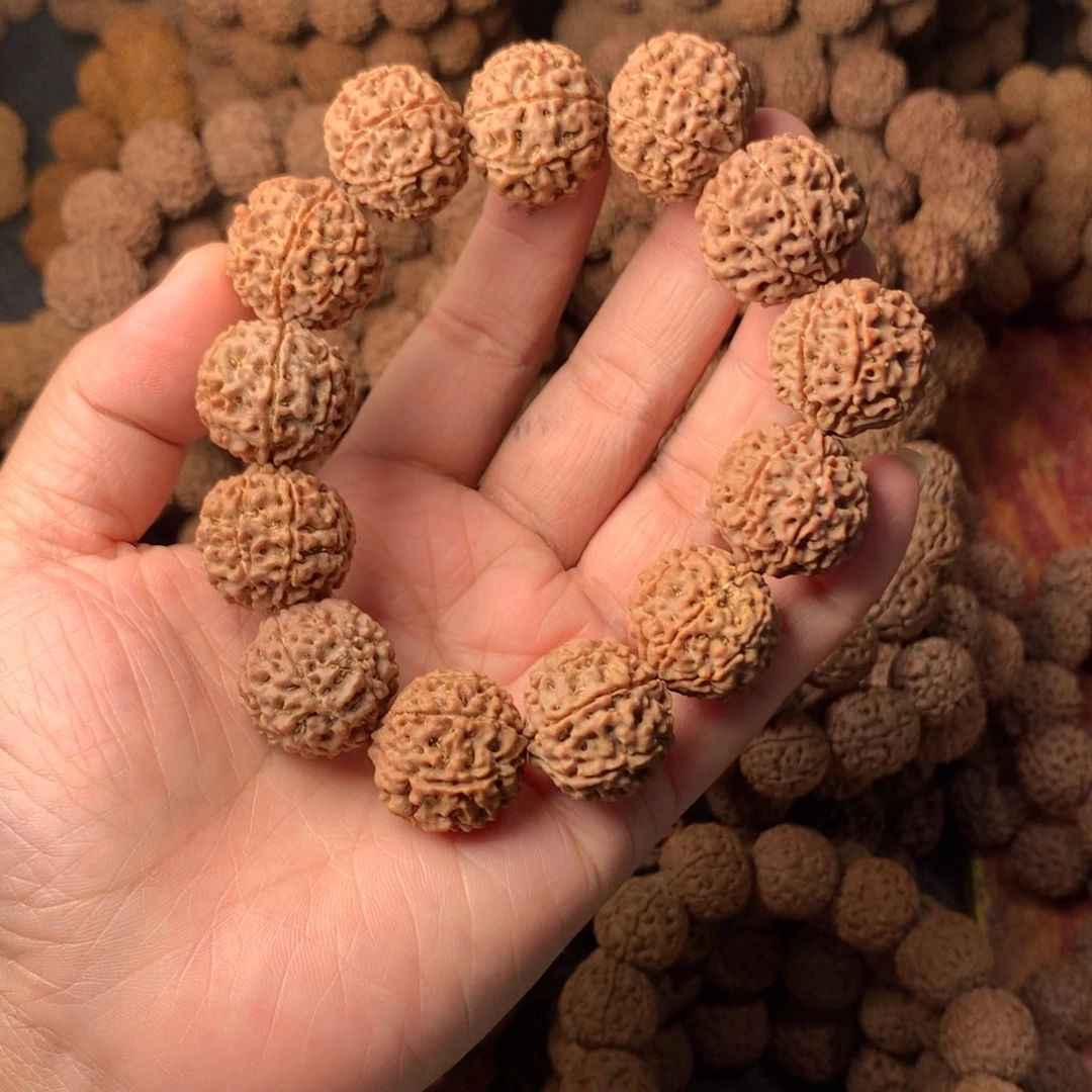 手串金刚菩提8瓣卡20 编号18