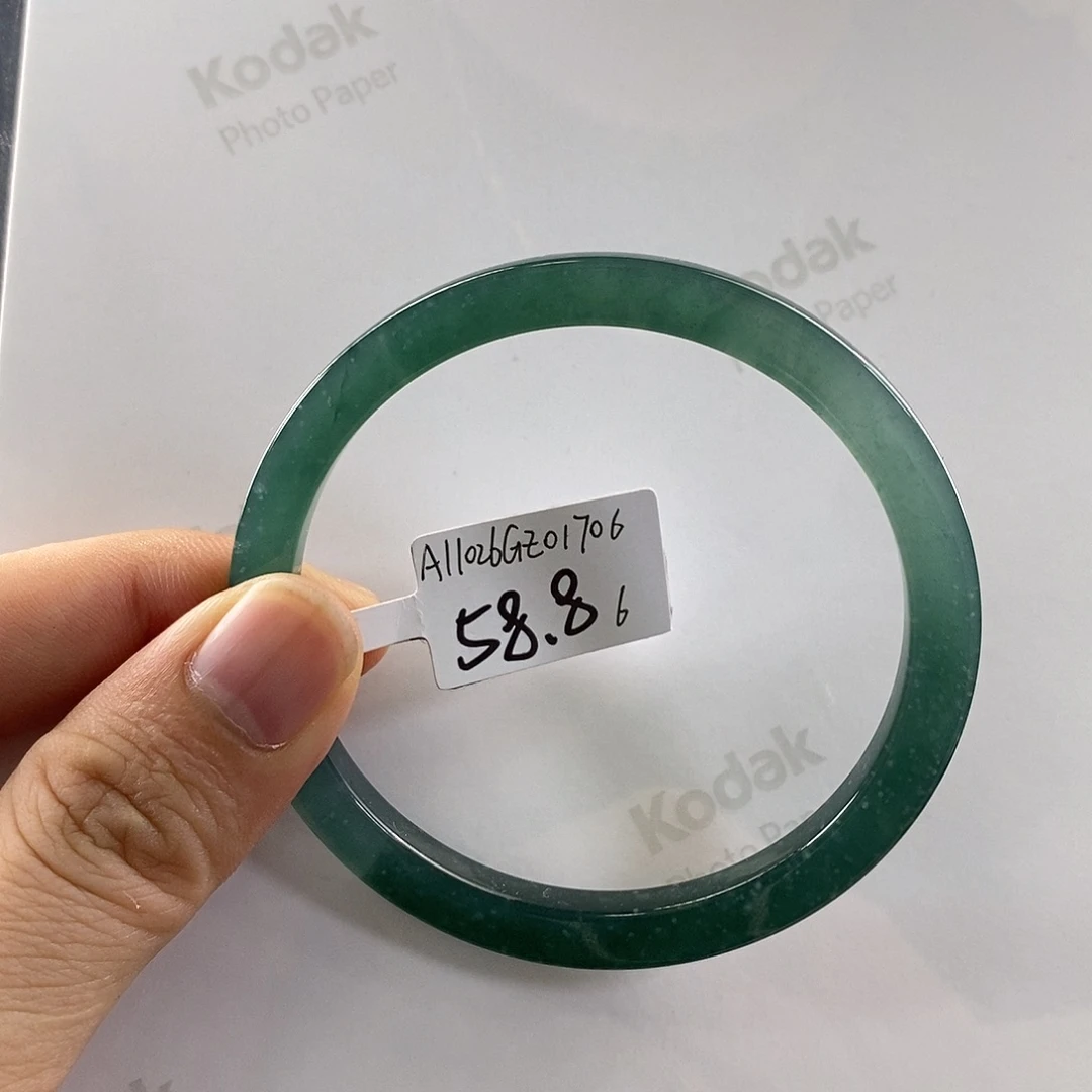 翡翠未镶嵌手镯58.86