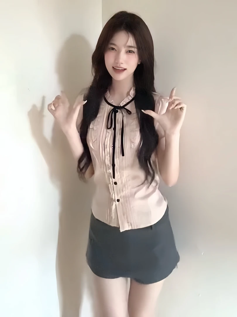 2025夏季新款时尚高级感小众百搭粉色短袖衬衫女显瘦短裙两件套装