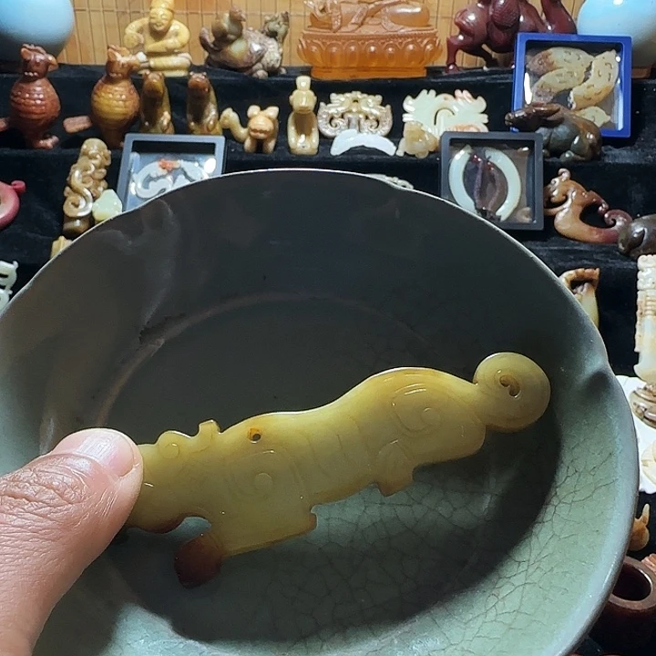 红***锦大叶紫檀（黑酸枝木类）