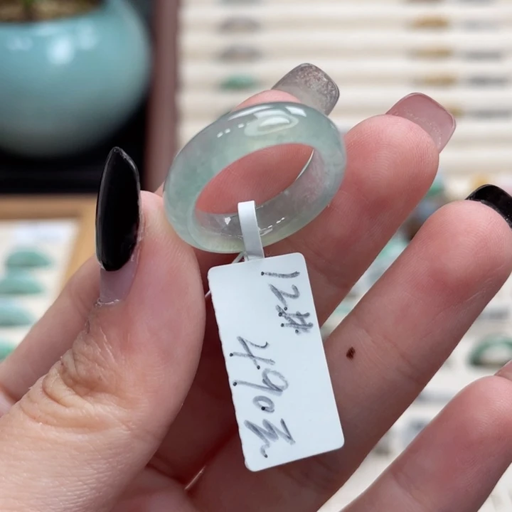 翡翠未镶嵌戒指a17港圈12薄荷绿