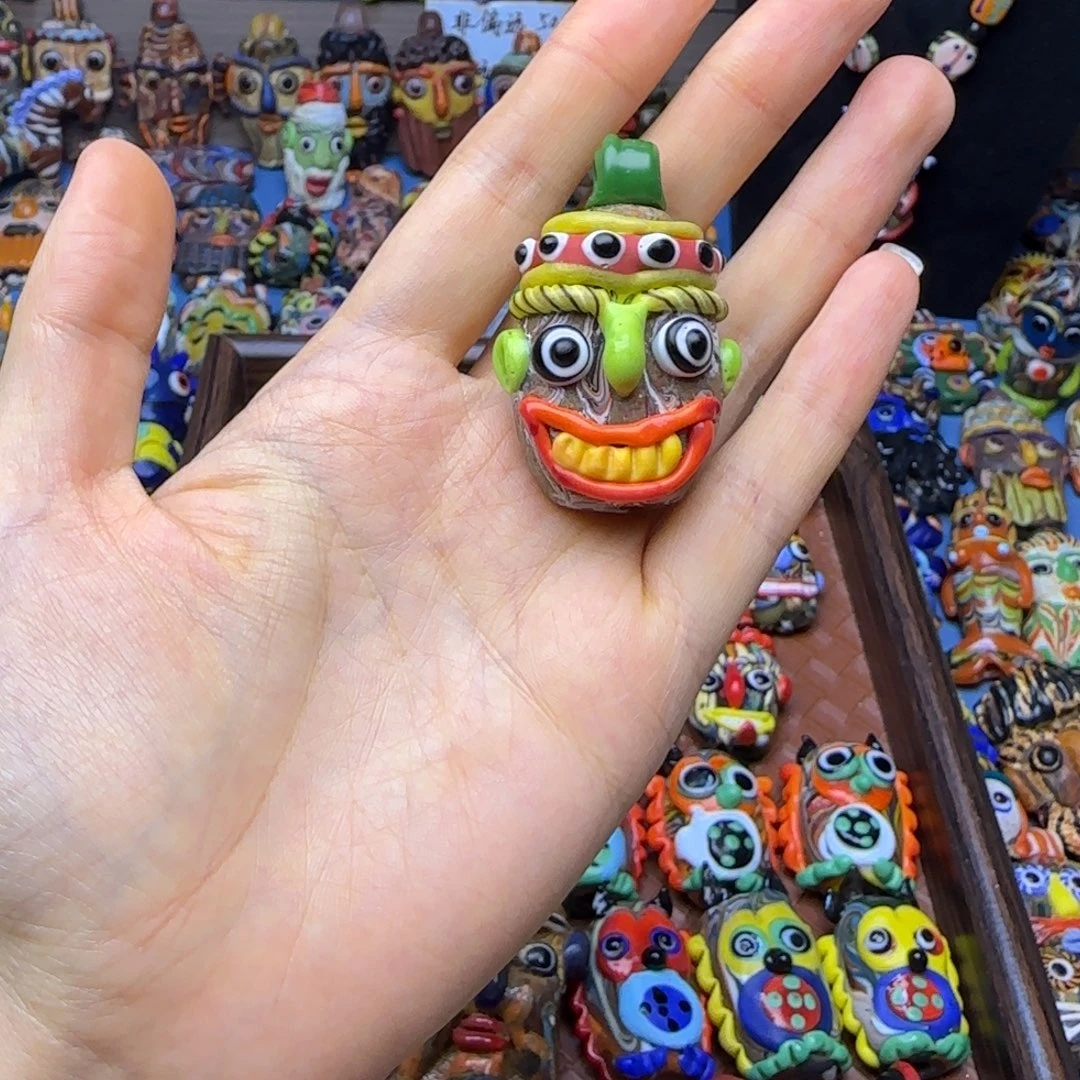 琉璃非金属大牙娃