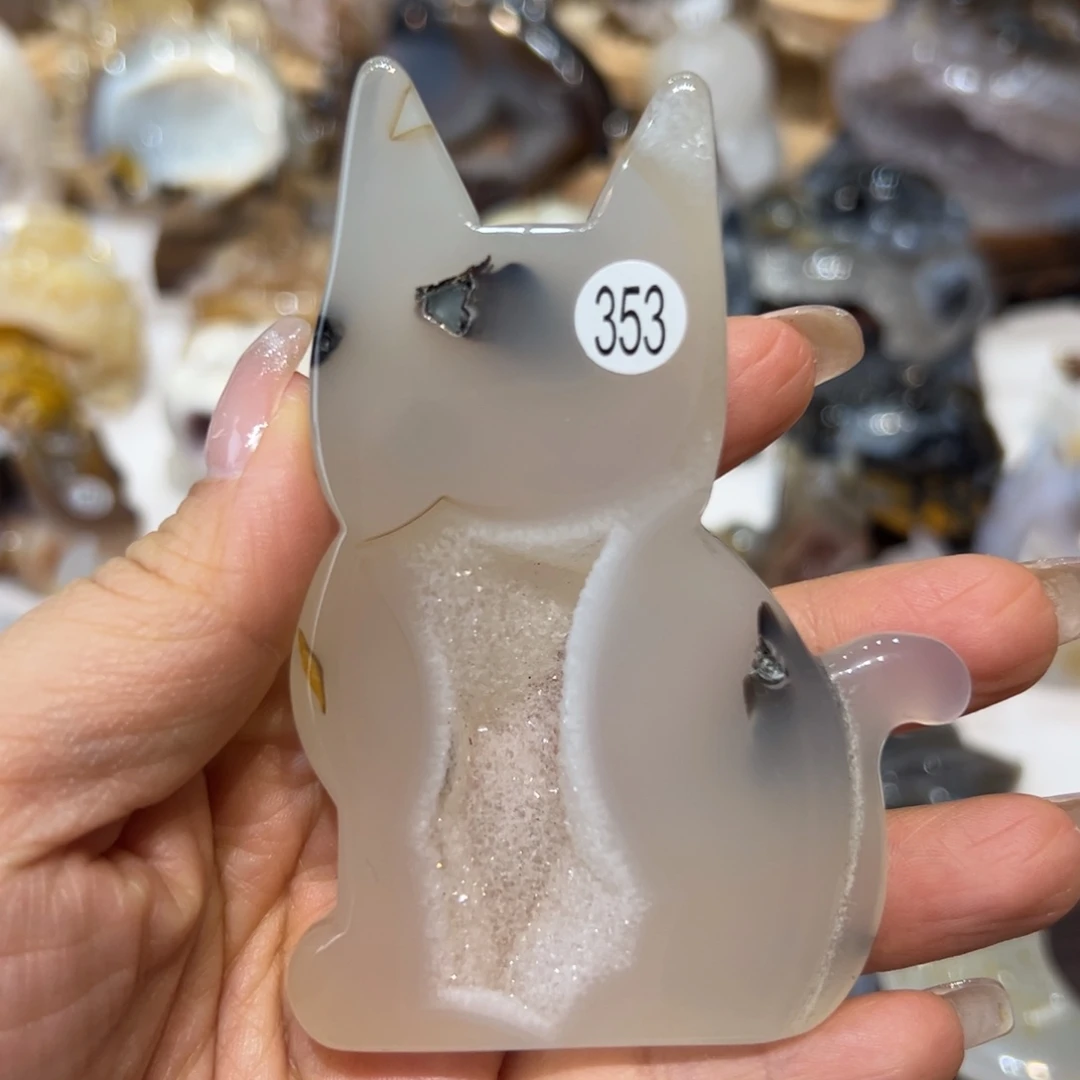 玛瑙/玉髓未镶嵌雕刻件