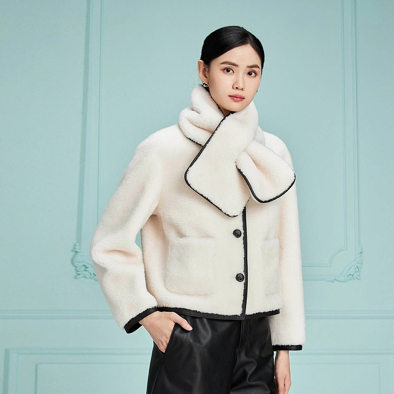 修身显瘦短款皮毛一体外套-MJED20TUR135W21/zb