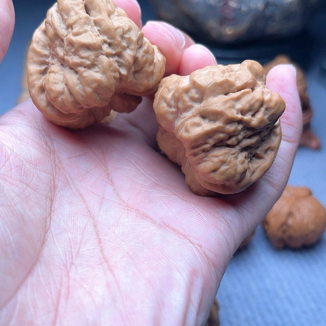 核桃把件沈**?蛤蟆头40尺2230