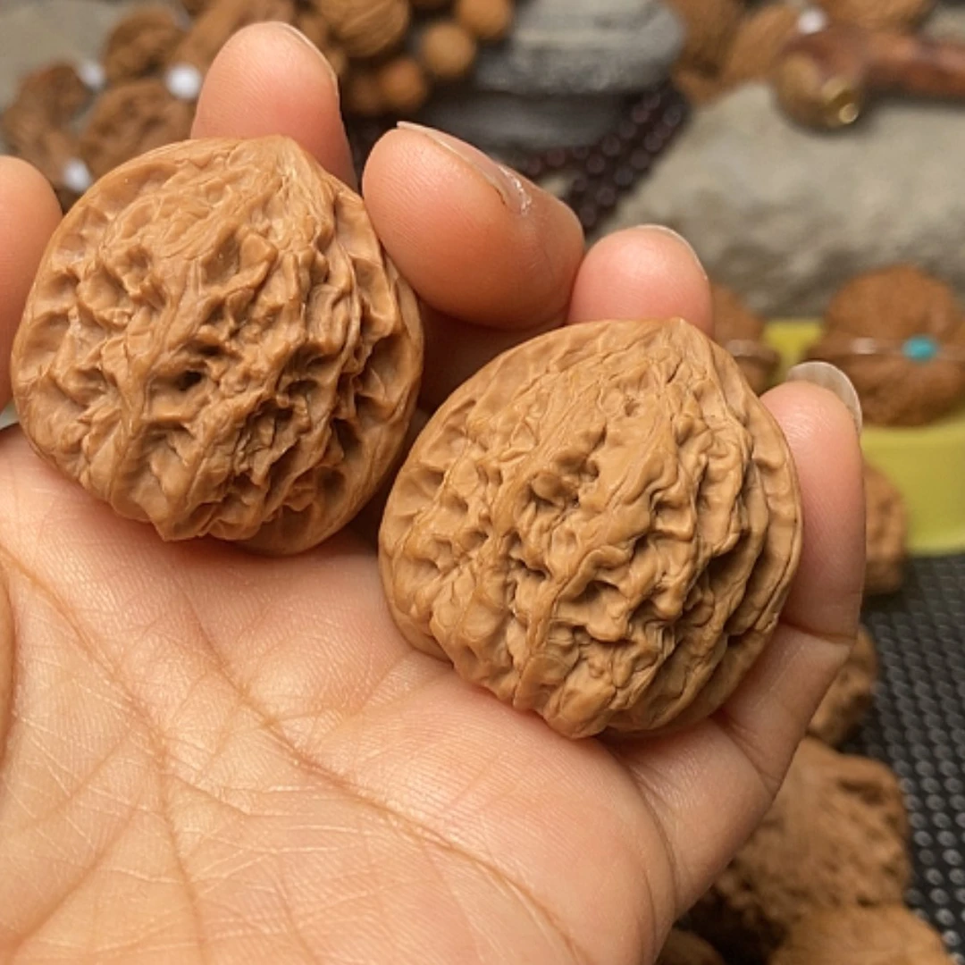 【闪购商品】文玩核桃把件野生野牛