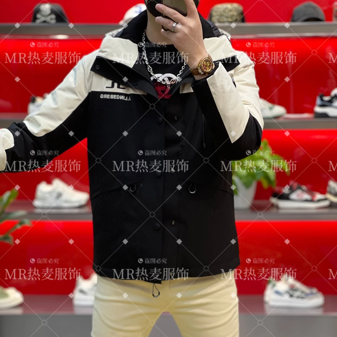 【熠星甄选】2025秋冬羽绒拼色潮流冲锋衣款 男士连帽高端羽绒外套