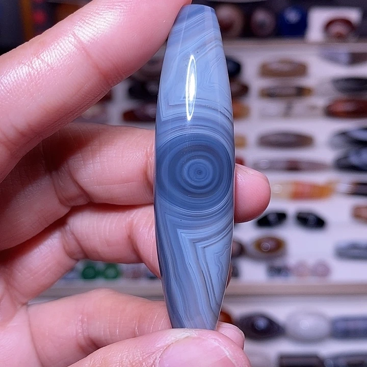 玛瑙/玉髓挂件未镶嵌亿*