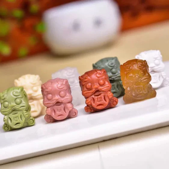 天然阿拉善玛瑙彩玉萌宠雕刻件吊坠diy配件散珠卡通独角兽吞金兽