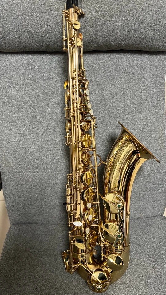 selmer次中802萨克斯，日版44万号，有些磕碰修复痕迹，声音磁性舒服