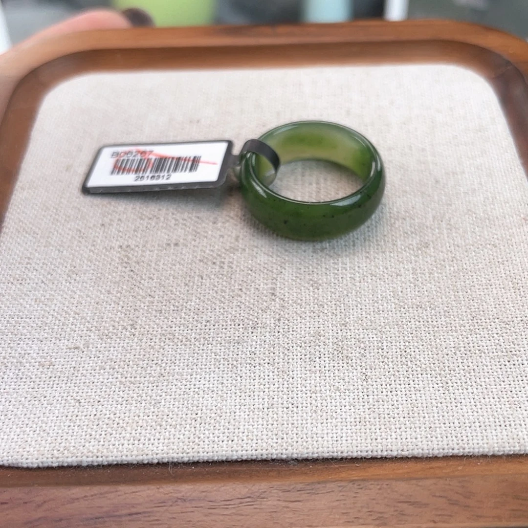 和田玉未镶嵌戒指U56碧玉圆切18.1不退换