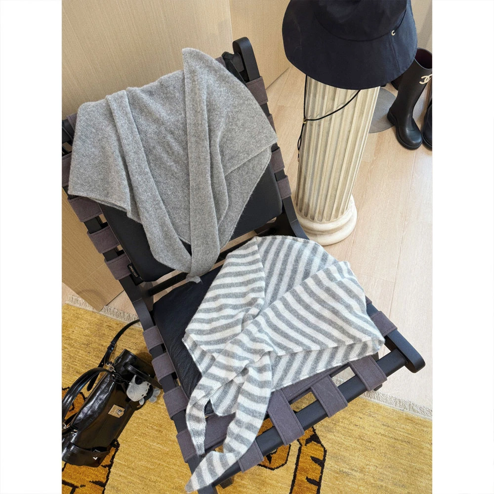 【MGDM】幼马海毛羊毛混纺三角披肩围巾 女2025春BS82506