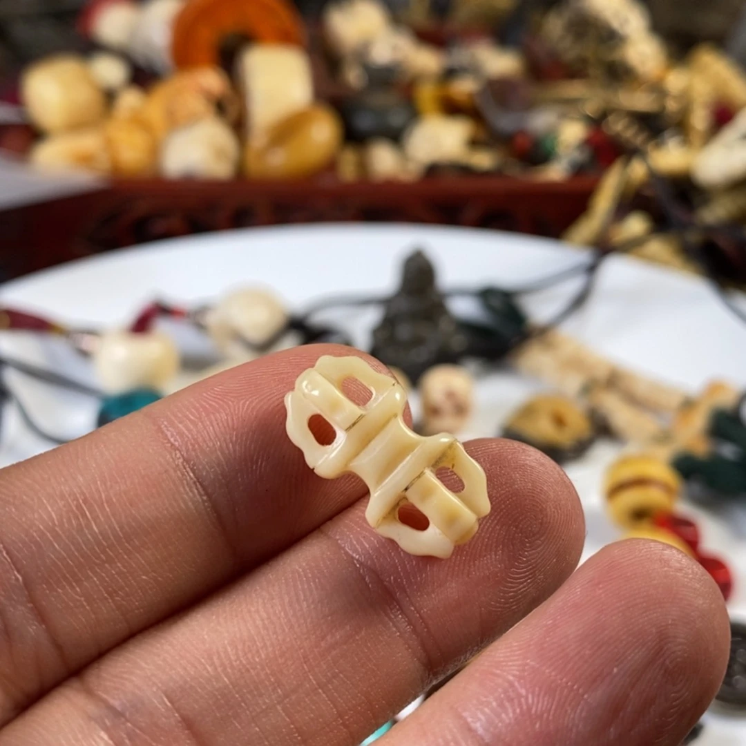 【闪购商品】树脂制品