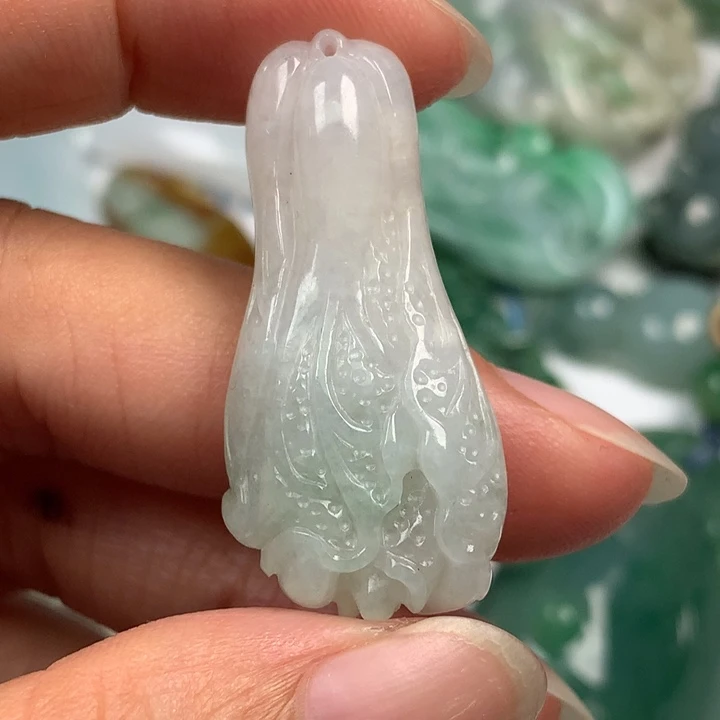 J***y颈饰未镶嵌翡翠翡翠