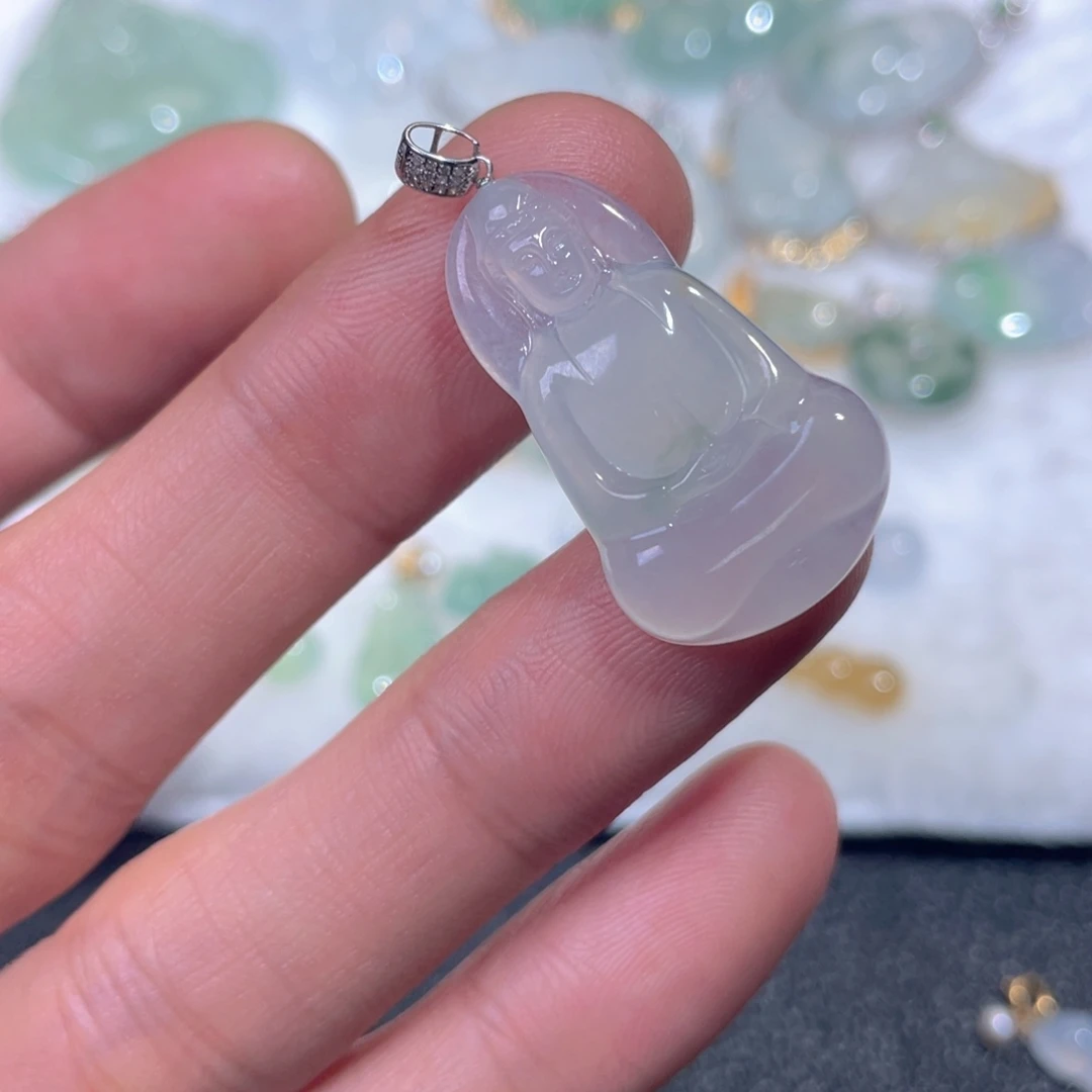 颈饰18K金镶嵌翡翠翡翠