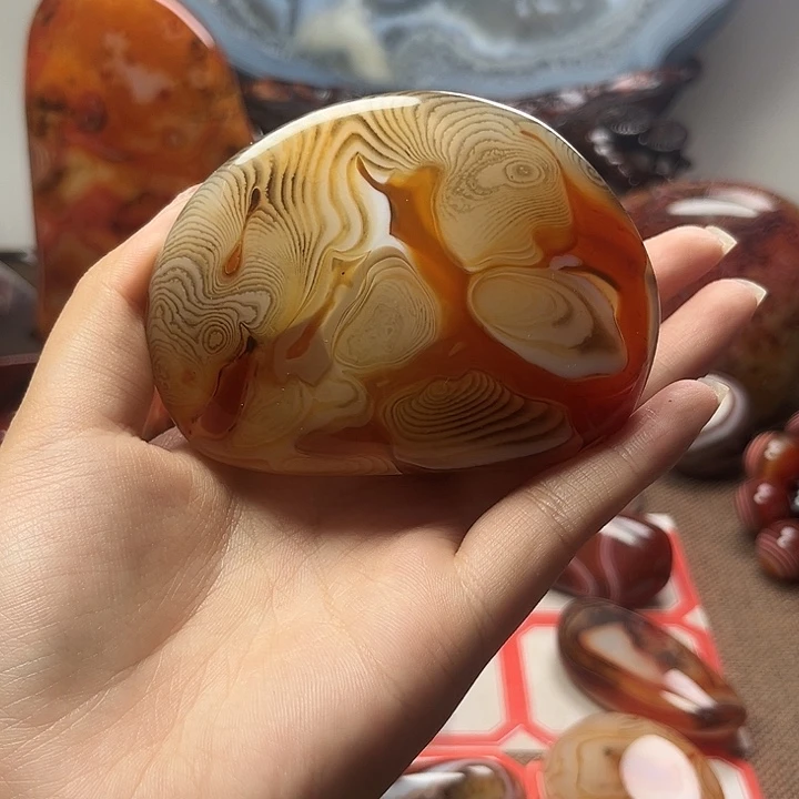 未镶嵌玛瑙/玉髓珠宝奇石