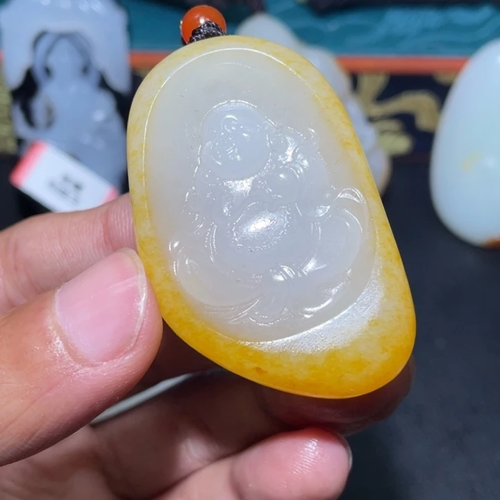 和田玉未镶嵌颈饰J