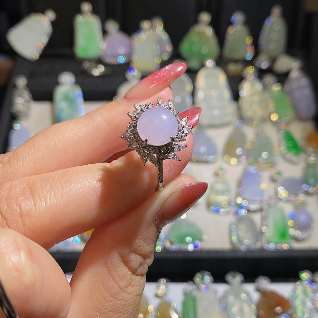 翡翠银S925镶嵌颈饰草****?天然翡翠