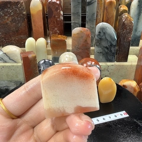寿山石印石隐**烟寿山石印石